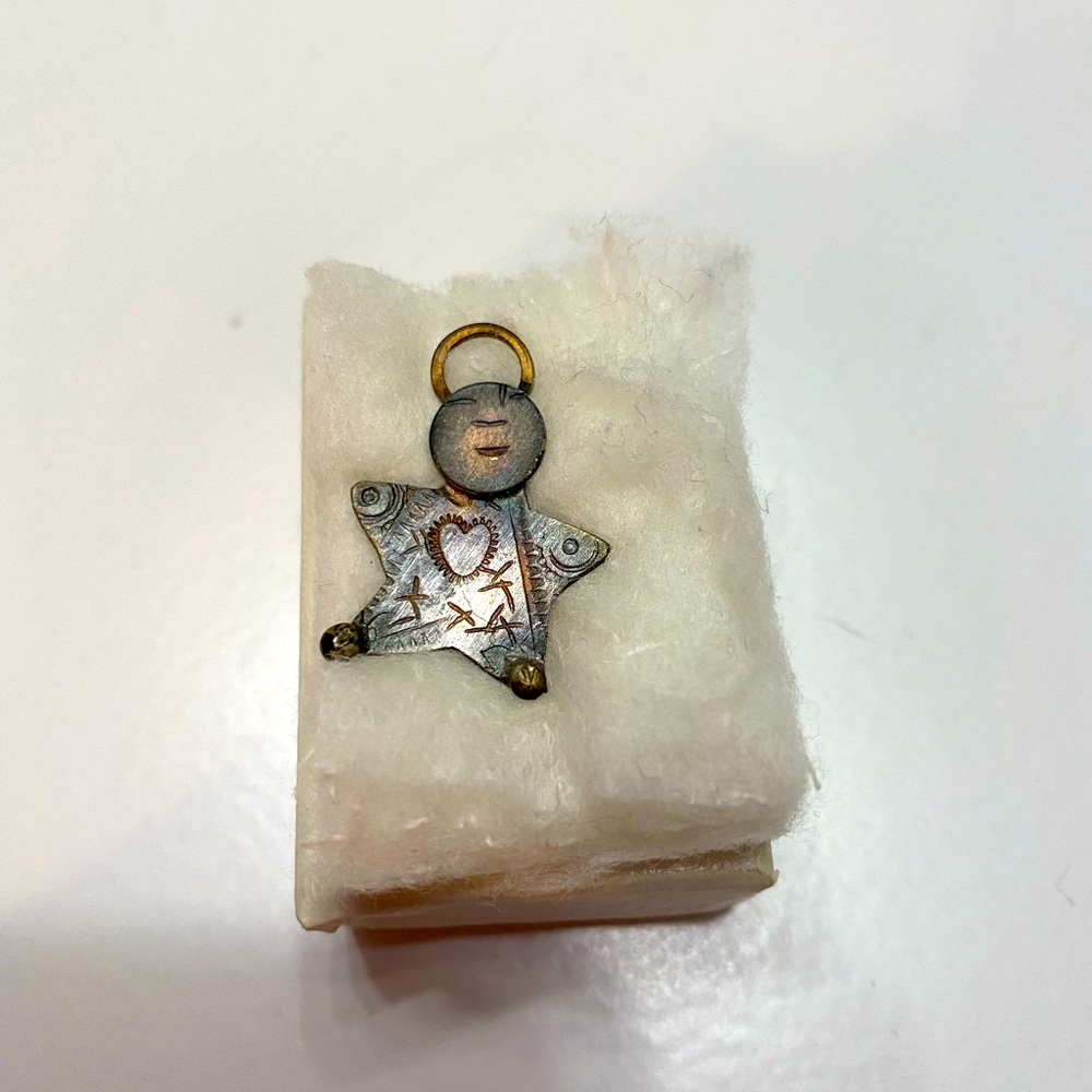 Angel Pin